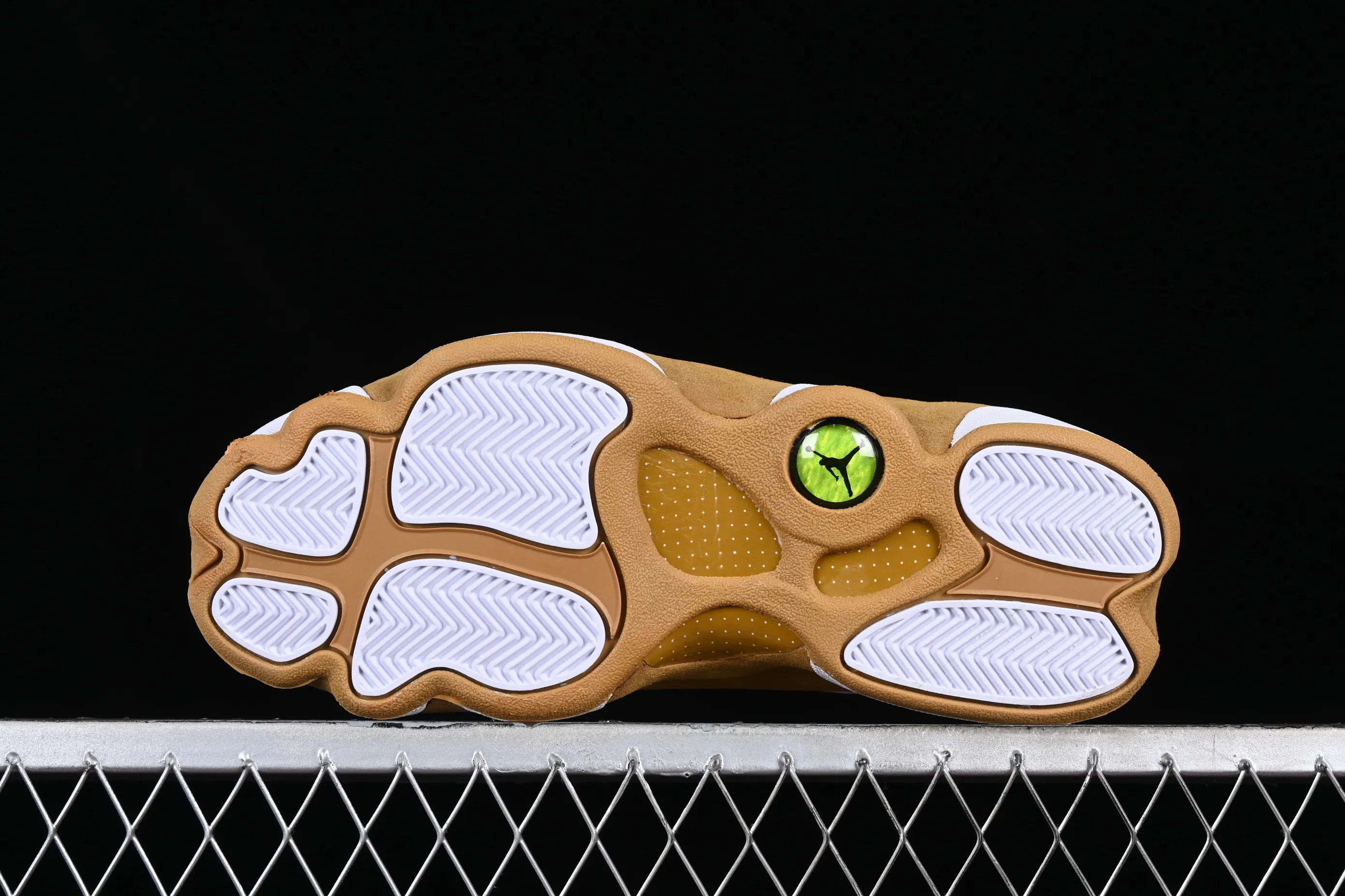 All categories Air Jordan Jordan series basketball shoes Air Jordan 13 pure original Air Jordan 13 Retro "Wheat" AJ13 Joe 13 wheat brown real carbon real cat eye 414571-171
